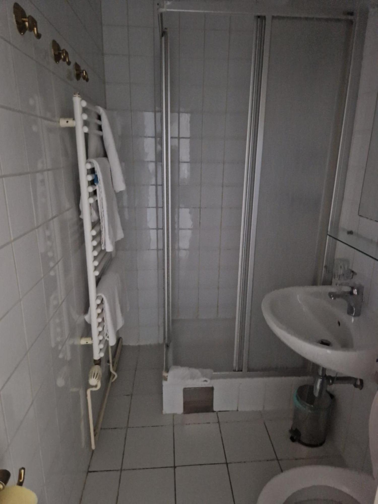 Aparthotel Amelie Wenen Buitenkant foto