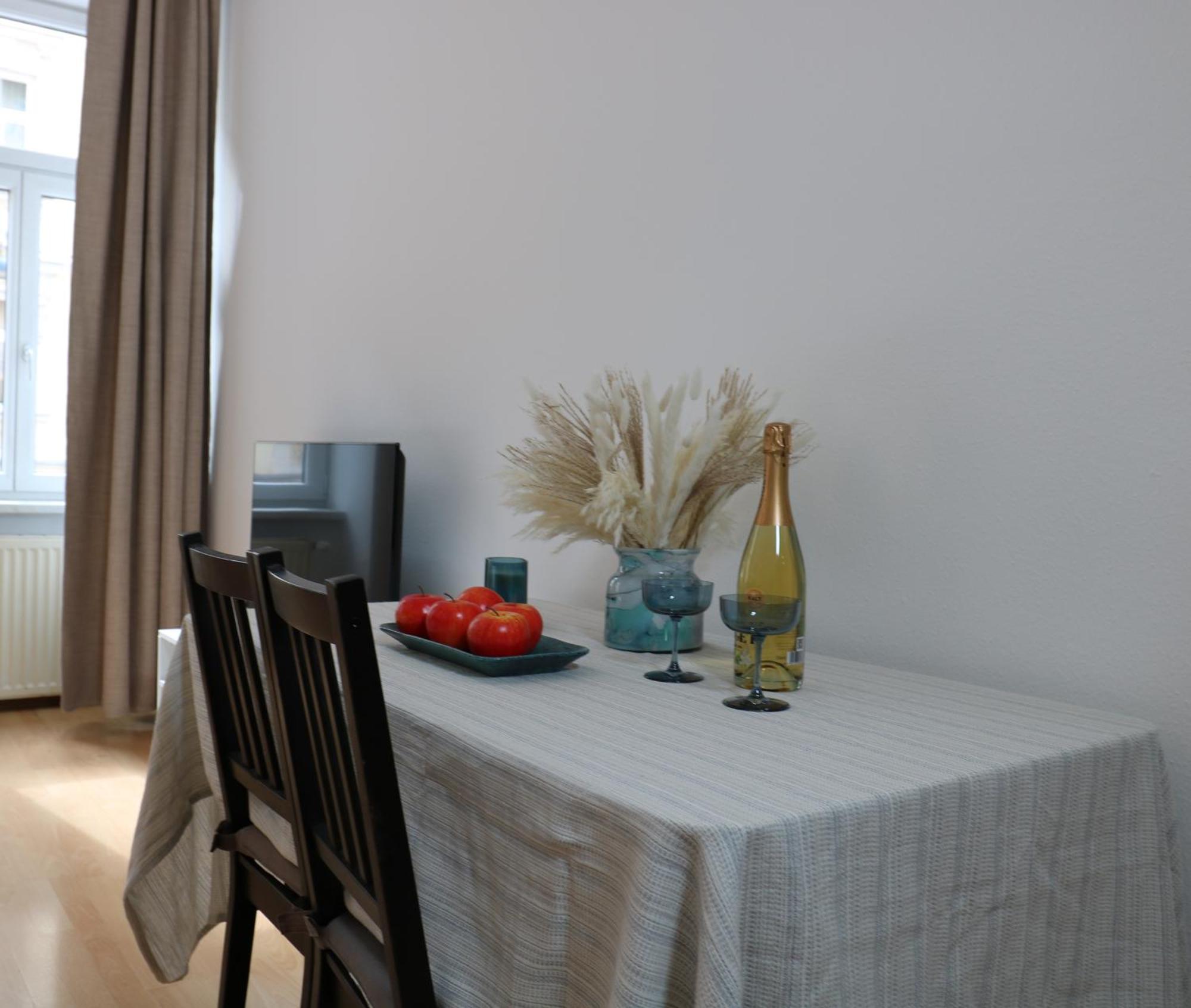 Aparthotel Amelie Wenen Buitenkant foto